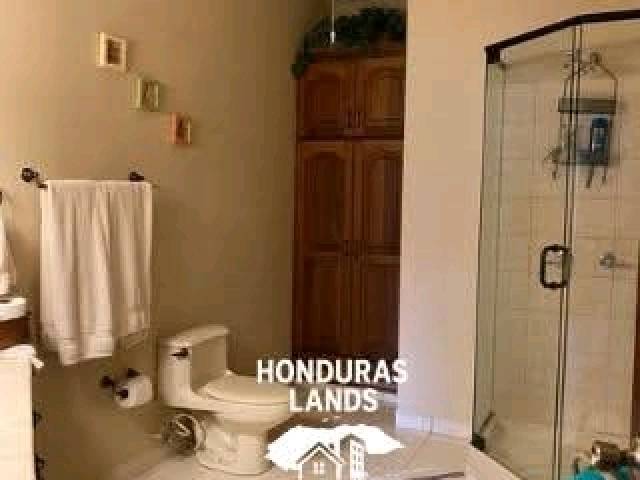 #28 - Casa para Venta en San Pedro Sula - Cortés